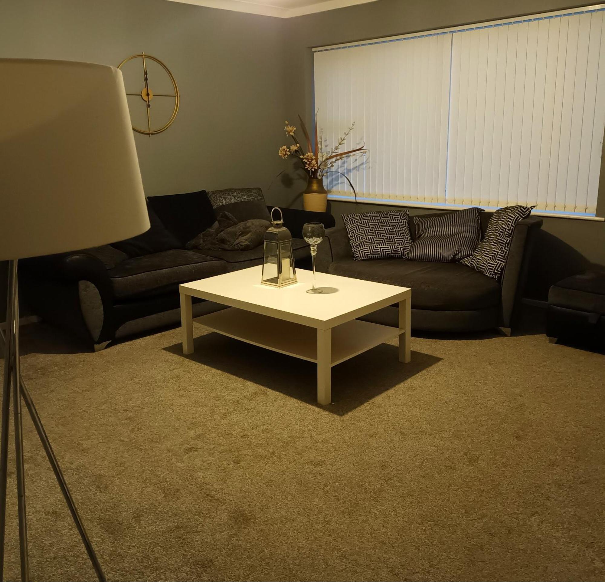 2 Bed Apartment Whitefield Buitenkant foto